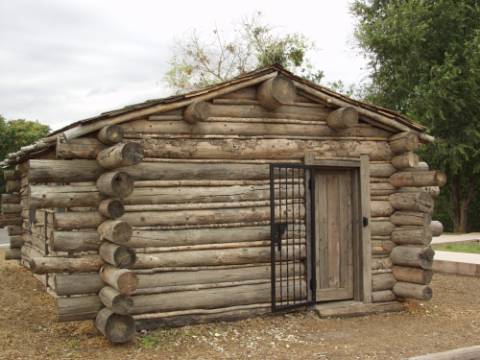 1870s era log cabin